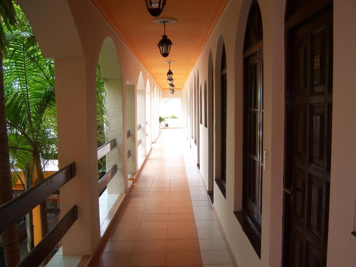 Hotel De La Cascada Termas de Rio Hondo Ngoại thất bức ảnh
